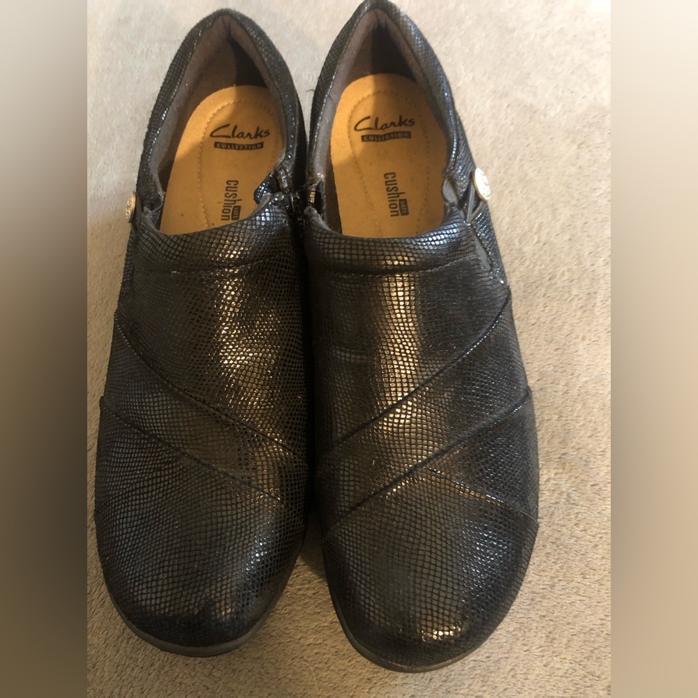Clarks Soft Cushion Black Loafer Size 11